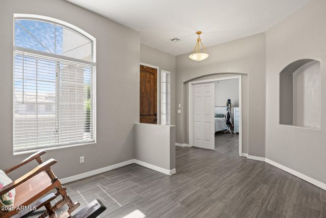 5618 S 100TH Avenue, Tolleson, AZ 85353