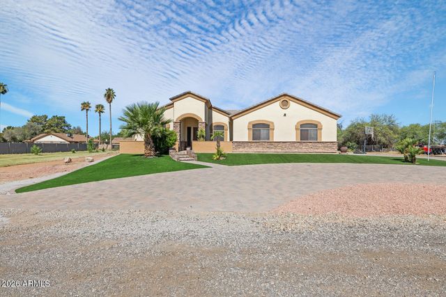 5618 S 100TH Avenue, Tolleson, AZ 85353
