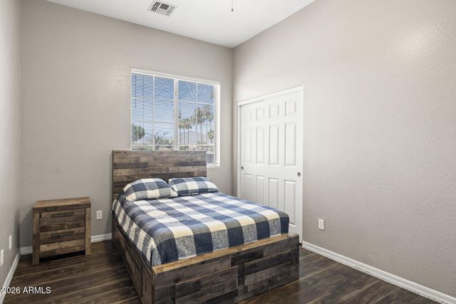 5618 S 100TH Avenue, Tolleson, AZ 85353