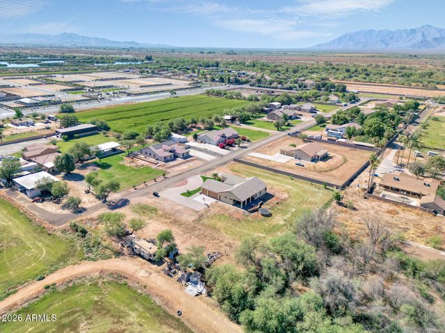 5618 S 100TH Avenue, Tolleson, AZ 85353