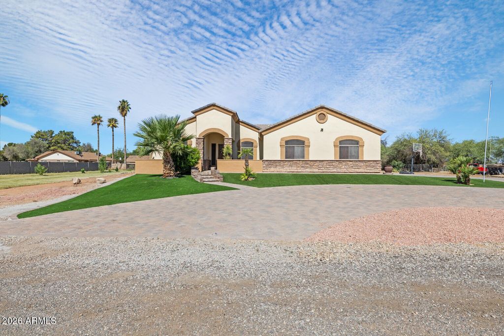 5618 S 100TH Avenue, Tolleson, AZ 85353 — photo 3