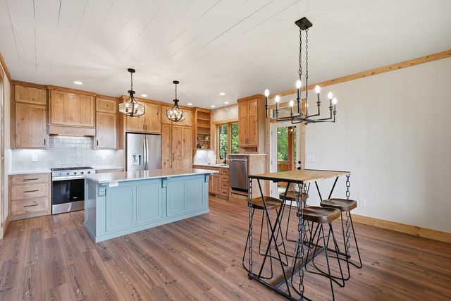 63 Granny Smith Lane, Ellijay, GA 30536