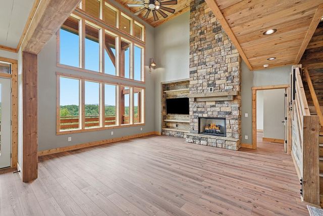 63 Granny Smith Lane, Ellijay, GA 30536