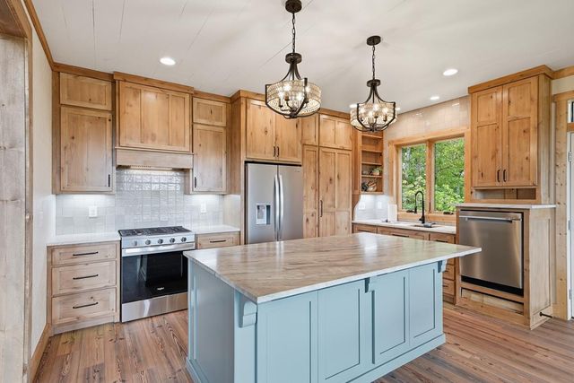 63 Granny Smith Lane, Ellijay, GA 30536