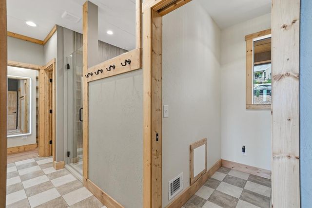 63 Granny Smith Lane, Ellijay, GA 30536