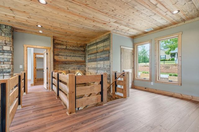 63 Granny Smith Lane, Ellijay, GA 30536