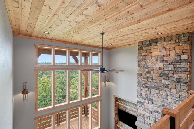 63 Granny Smith Lane, Ellijay, GA 30536