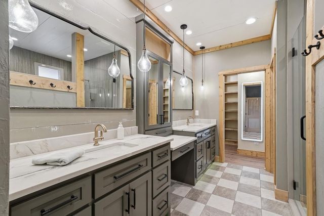 63 Granny Smith Lane, Ellijay, GA 30536