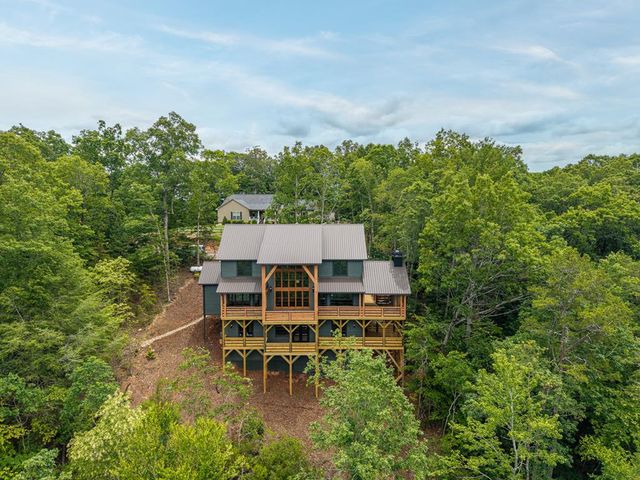63 Granny Smith Lane, Ellijay, GA 30536