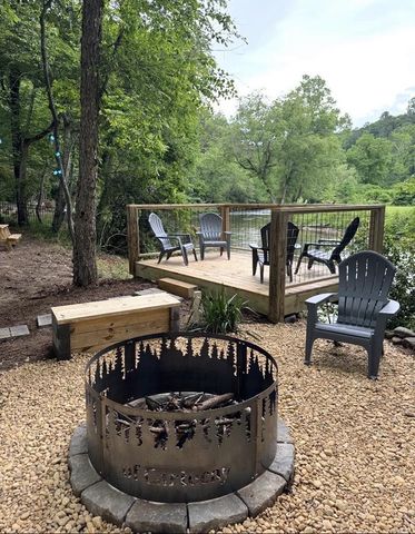 63 Granny Smith Lane, Ellijay, GA 30536