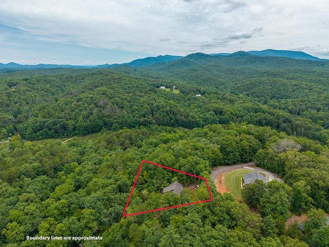 63 Granny Smith Lane, Ellijay, GA 30536