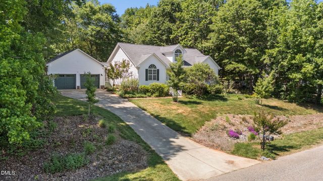 6820 Oviedo Drive, Raleigh, NC 27603