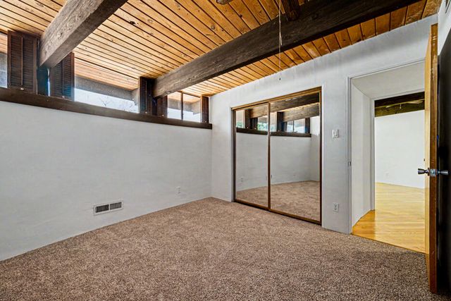 9661 Asbury Court NW, Albuquerque, NM 87114