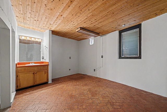 9661 Asbury Court NW, Albuquerque, NM 87114