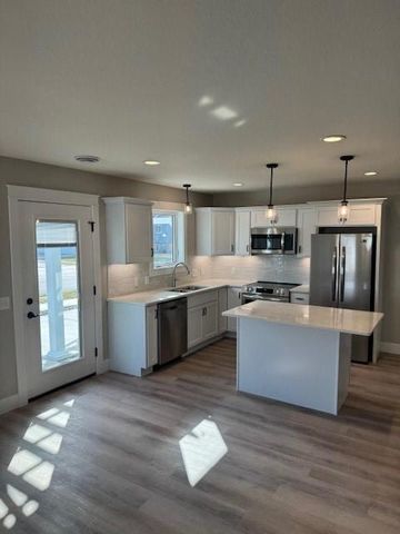 5531 Cottage Lane, Eau Claire, WI 54701