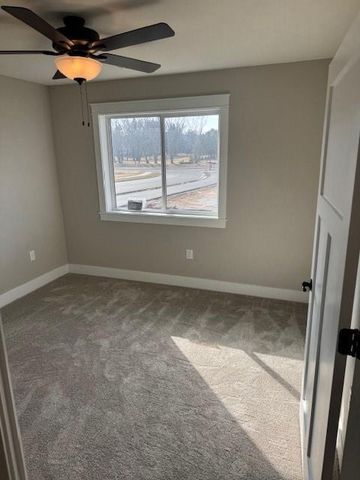 5531 Cottage Lane, Eau Claire, WI 54701