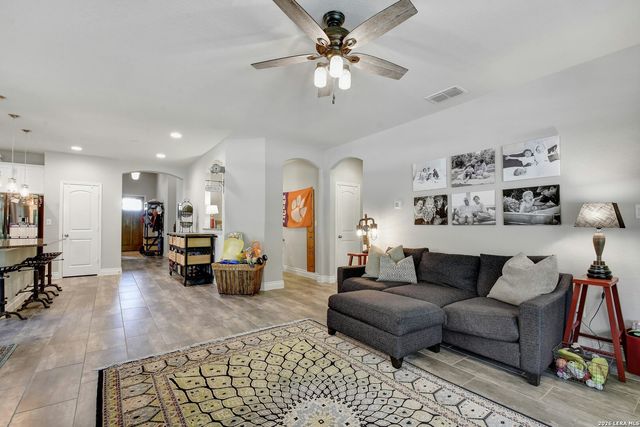 9113 Sunpool, Schertz, TX 78154