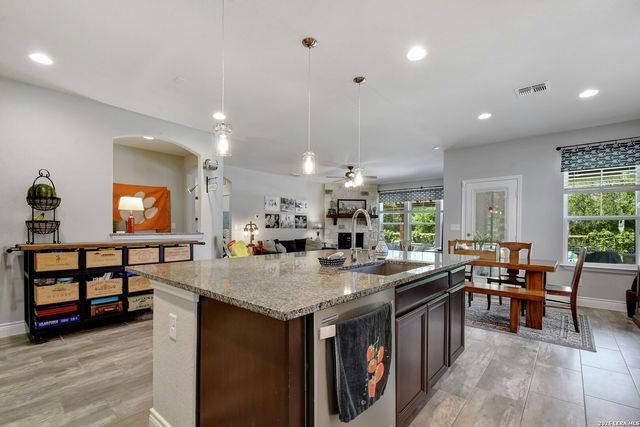 9113 Sunpool, Schertz, TX 78154