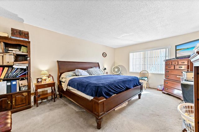 1951 NE 2nd Avenue 101i, Wilton Manors, FL 33305