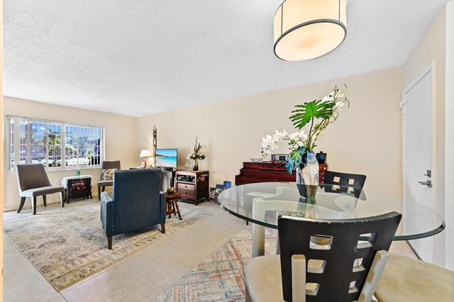 1951 NE 2nd Avenue 101i, Wilton Manors, FL 33305