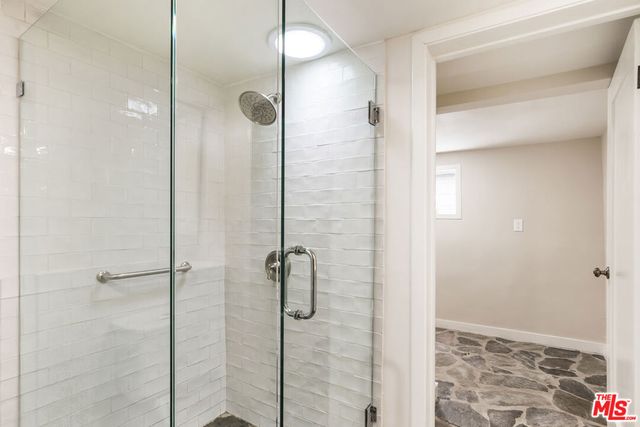 937 N Beverly Glen Boulevard, Los Angeles, CA 90077