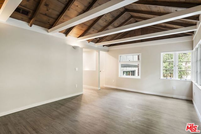 937 N Beverly Glen Boulevard, Los Angeles, CA 90077