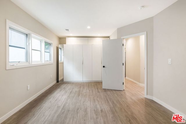 937 N Beverly Glen Boulevard, Los Angeles, CA 90077