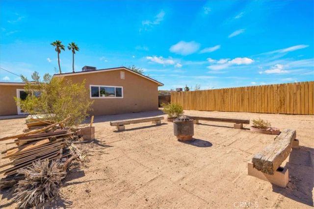 5665 Lupine Avenue, 29 Palms, CA 92277