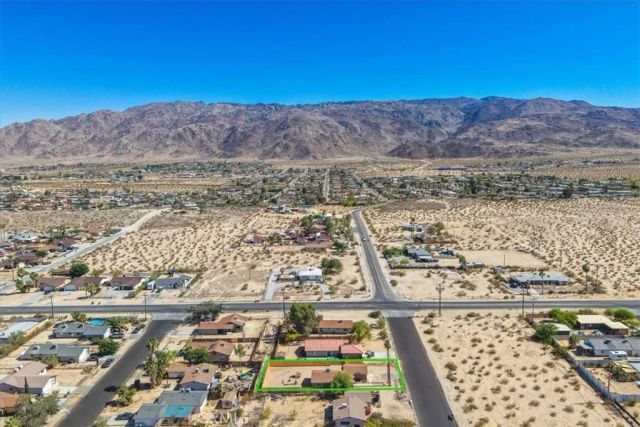 5665 Lupine Avenue, 29 Palms, CA 92277