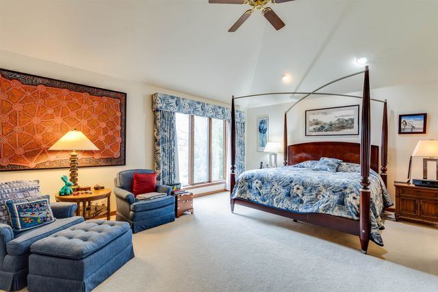 1715 N Cypress St, Wichita, KS 67206