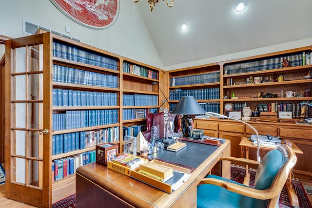 1715 N Cypress St, Wichita, KS 67206