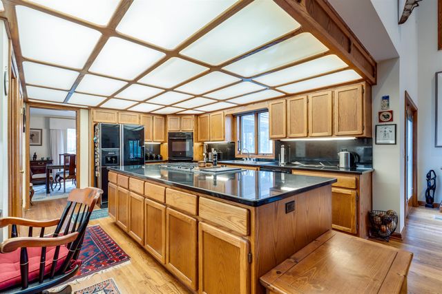 1715 N Cypress St, Wichita, KS 67206