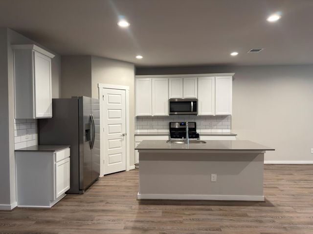 7735 Rainham Valley Lane, Richmond, TX 77407