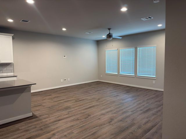 7735 Rainham Valley Lane, Richmond, TX 77407
