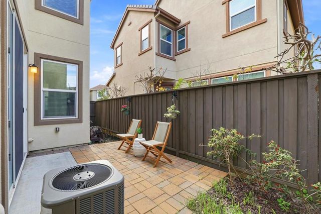 6060 Charlotte Drive, San Jose, CA 95123