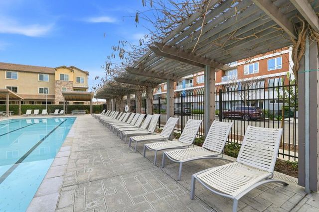 6060 Charlotte Drive, San Jose, CA 95123