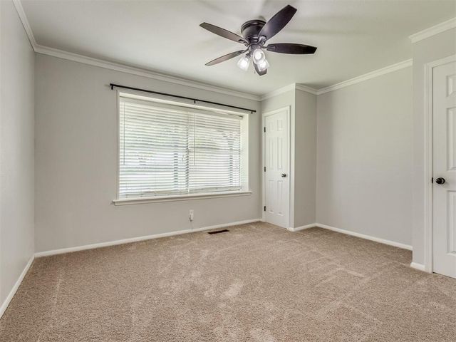 201 Lackey Drive, Eufaula, OK 74432