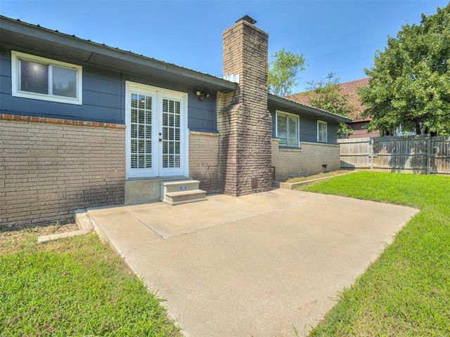 201 Lackey Drive, Eufaula, OK 74432