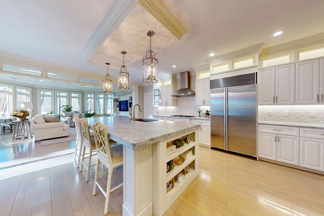 10 Wingate Court, Stratham, NH 03885