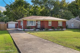 1724 Kennedy Rd, Louisville, KY 40216