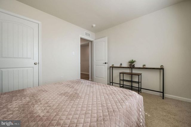 13 CASTERLINE CT, Dover, DE 19901