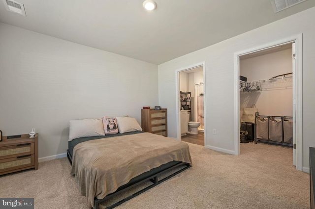 13 CASTERLINE CT, Dover, DE 19901