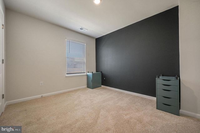 13 CASTERLINE CT, Dover, DE 19901