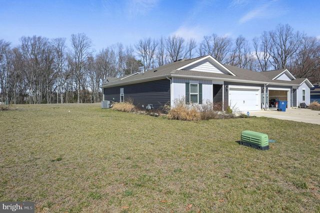 13 CASTERLINE CT, Dover, DE 19901
