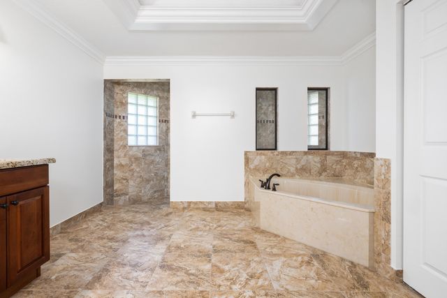 12878 N 70th Pl Place N, The Acreage, FL 33412