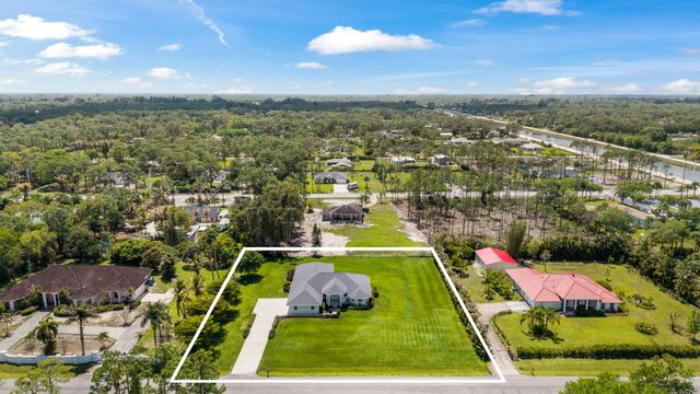 12878 N 70th Pl Place N, The Acreage, FL 33412