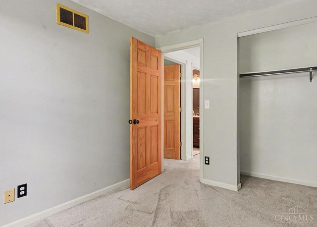 6510 Amber Court, Mason, OH 45040