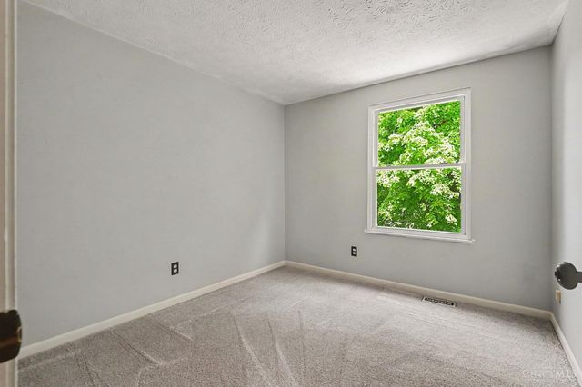6510 Amber Court, Mason, OH 45040