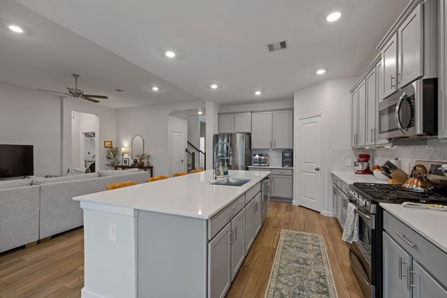 18323 Tiger Flowers Drive, Conroe, TX 77302