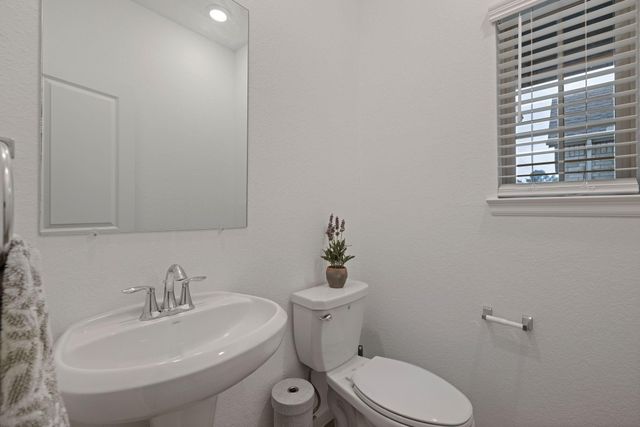 18323 Tiger Flowers Drive, Conroe, TX 77302